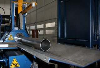 Automatic plate rolls pipe