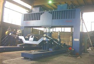 Dished ends presses 1000 tons