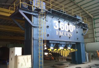 Dished ends presses 3600 Tons